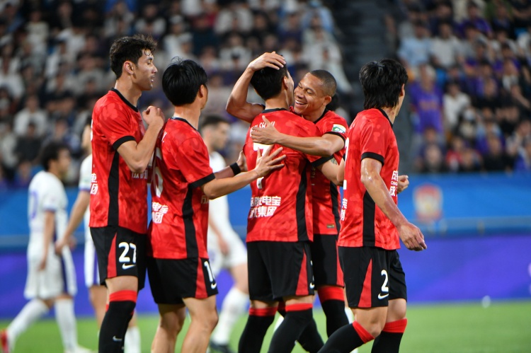 尼克斯vs76人直播