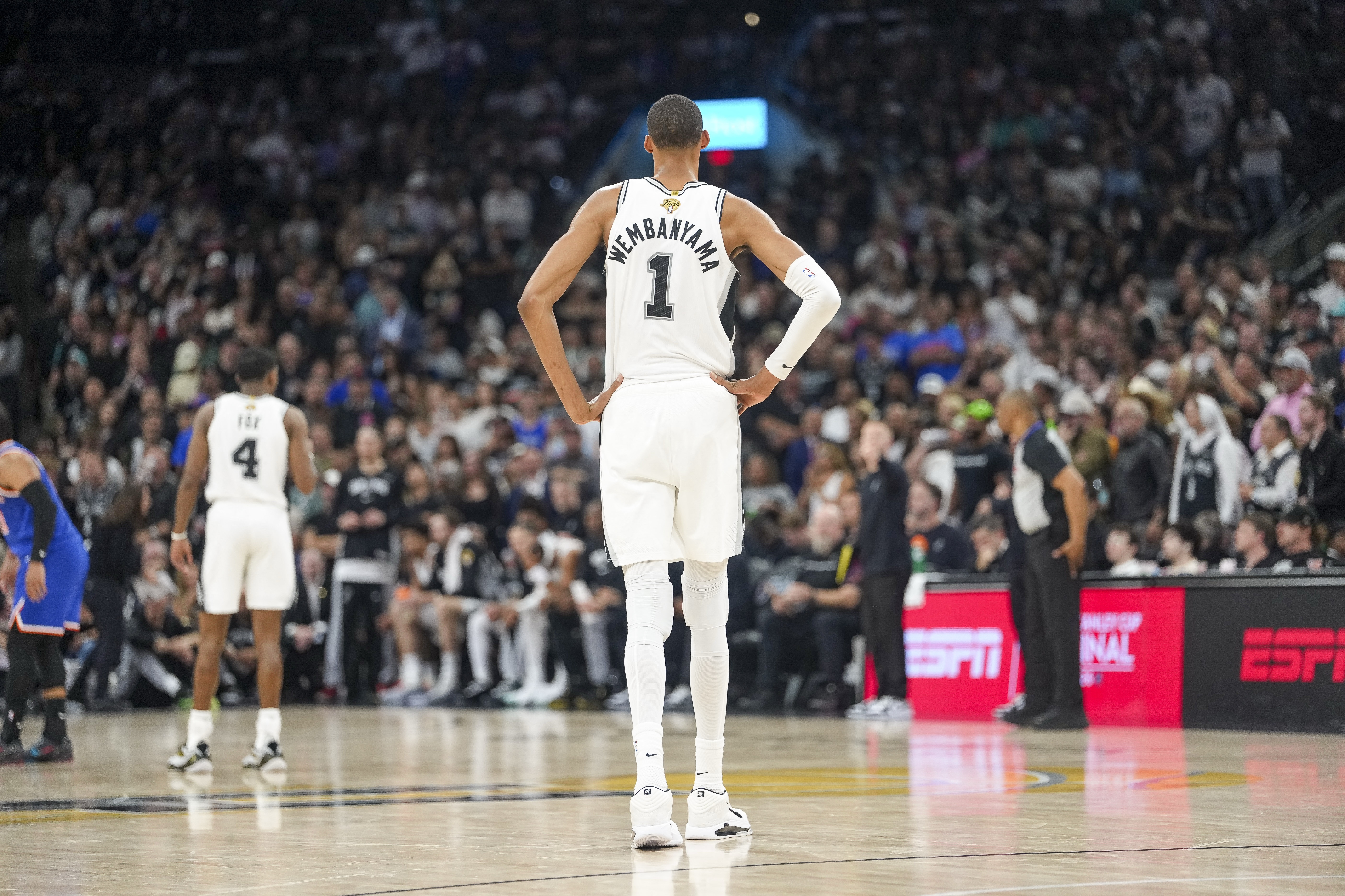 无伤病报告出炉 马刺G4全员可战尼克斯