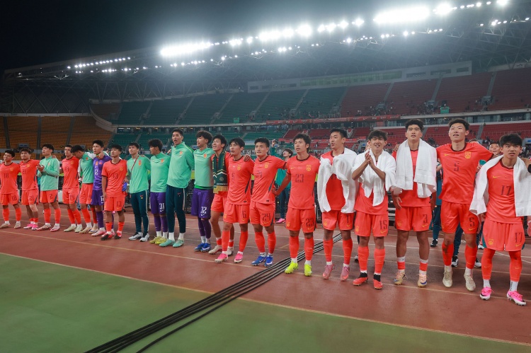 U23国足封闭热身4-0香港U23,国脚休假未出战