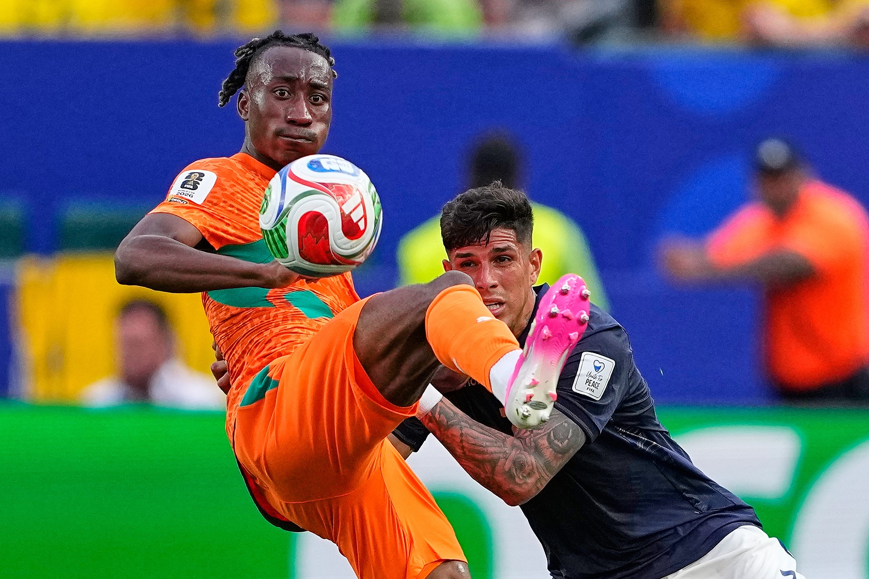 利物浦夏窗重建：双翼补萨拉赫空缺，右后卫成燃眉之急
