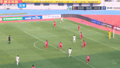 足协杯点球鏖战:武汉三镇4-3险胜青岛红狮,张东海方镜淇互献神扑 足协杯点球鏖战:武汉三镇4-3险胜青岛红狮,张东海方镜淇互献神扑